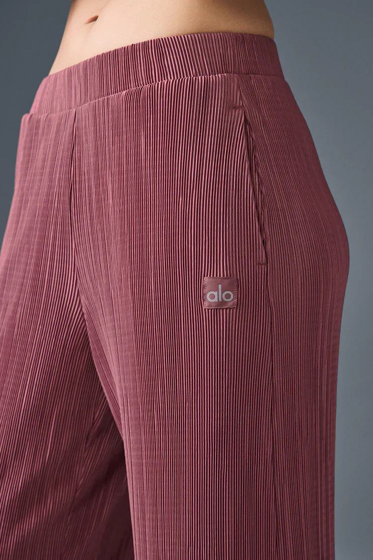 High-Waist Leg Pant